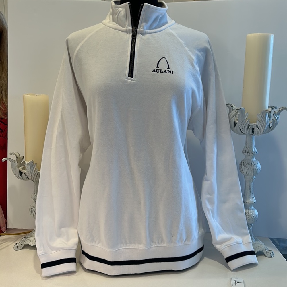 Disney Aulani 1/2 zip sweatshirt white with navy accent new with tag